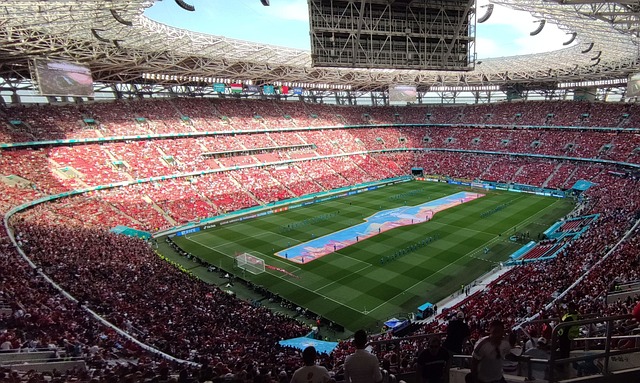 将她推向了 将她推向了